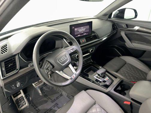 2024 Audi SQ5 3.0T Premium Plus
