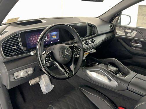 2026 Mercedes-Benz Maybach GLS 600 4MATIC