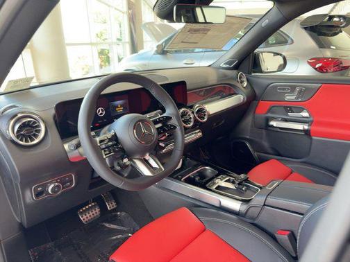 2026 Mercedes-Benz AMG GLB 35 4MATIC