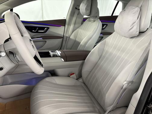 Onyx Black Metallic 2026 Mercedes-Benz EQS 450 4MATIC