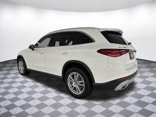 2025 Mercedes-Benz GLC 300 4MATIC