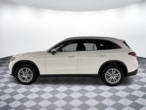 2025 Mercedes-Benz GLC 300 4MATIC
