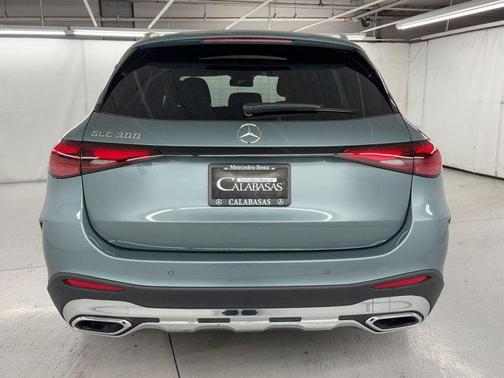 2025 Mercedes-Benz GLC 300 Base