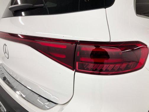 2025 Mercedes-Benz EQB 250 Base