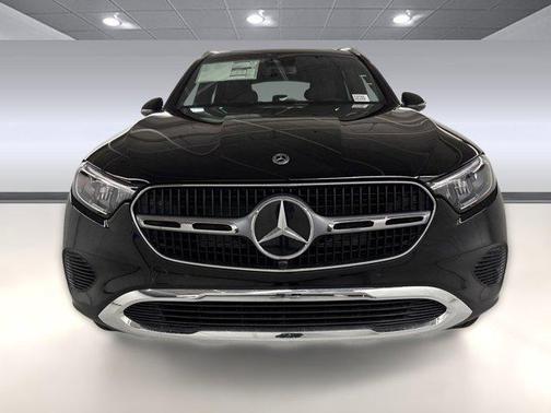 2026 Mercedes-Benz GLC 300 Base
