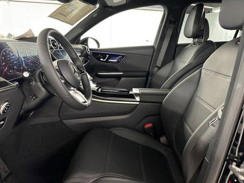 2026 Mercedes-Benz GLC 300 Base