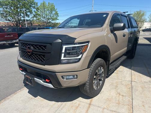2024 Nissan Titan PRO-4X