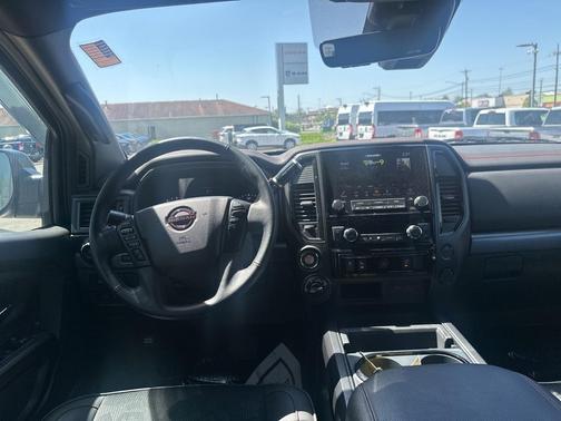 2024 Nissan Titan PRO-4X