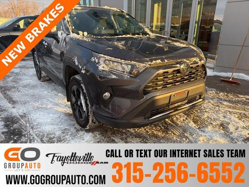 2020 Toyota RAV4 XLE