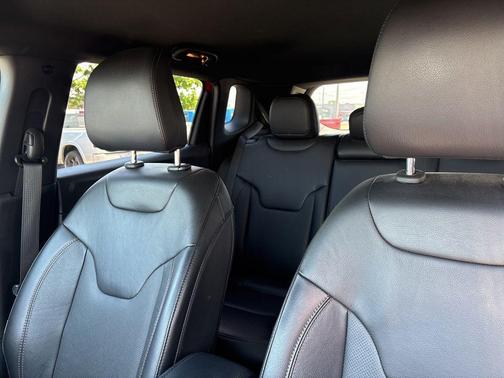 Redline Pearlcoat 2023 Jeep Compass (RED) Edition 4x4