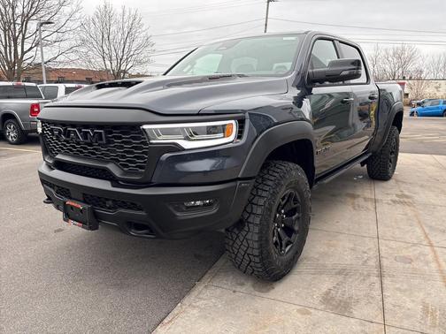 2026 RAM 1500 RHO Crew Cab 4x4 5'7' Box