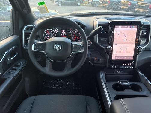 2026 RAM 2500 Big Horn Crew Cab 4x4 6'4' Box