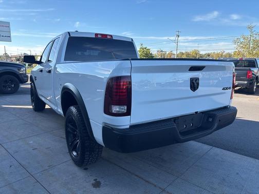 2022 RAM 1500 Classic Warlock Quad Cab 4x4 6'4' Box