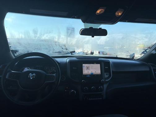 2024 RAM 2500 Tradesman Crew Cab 4x4 6'4' Box