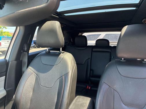 Billet Silver Metallic Clearcoat 2023 Jeep Compass Limited