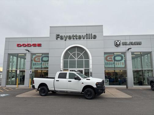 2026 RAM 2500 Tradesman Crew Cab 4x4 6'4' Box