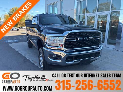 2023 RAM 2500 Big Horn Crew Cab 4x4 6'4' Box