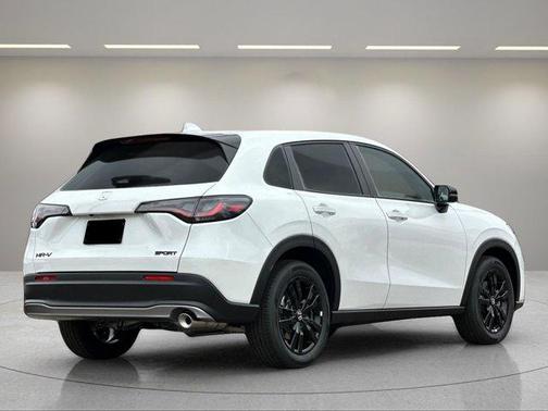 Platinum White 2027 Honda HR-V Sport