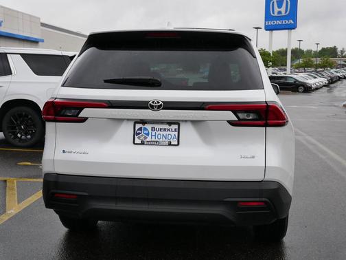 2024 Toyota Grand Highlander Hybrid