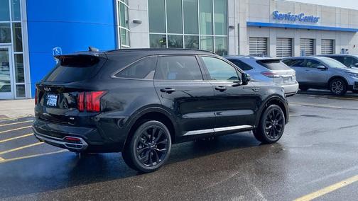2023 Kia Sorento SX