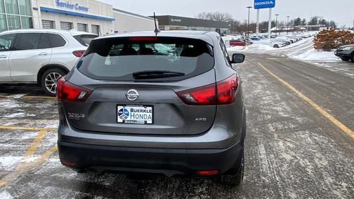 2017 Nissan Rogue Sport S