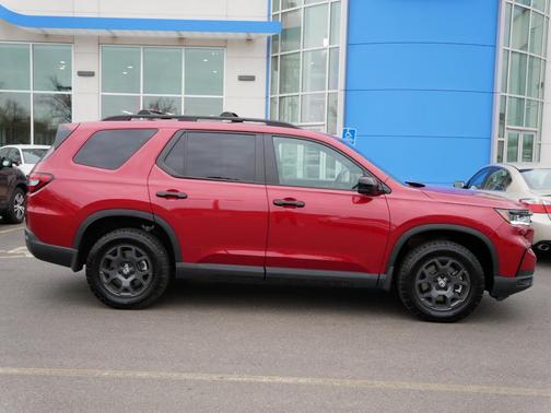 2025 Honda Pilot TrailSport