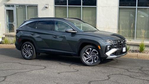 2025 Hyundai TUCSON Hybrid Limited