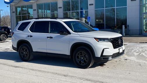 2025 Honda Pilot TrailSport