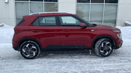 2025 Hyundai VENUE Limited