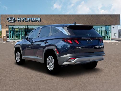 Deep Sea 2026 Hyundai TUCSON Hybrid Blue SE