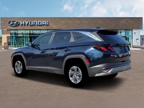 Deep Sea 2026 Hyundai TUCSON Hybrid Blue SE