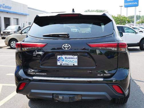 2020 Toyota Highlander XLE