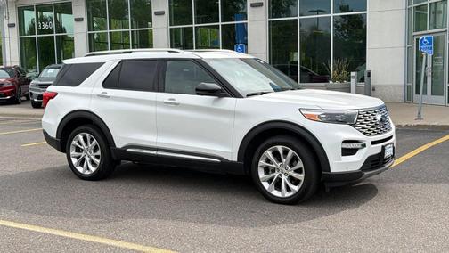 Star White 2023 Ford Explorer Platinum
