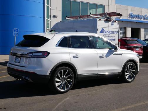 2019 Lincoln Nautilus Reserve