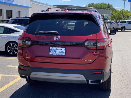 2023 Honda Pilot Elite