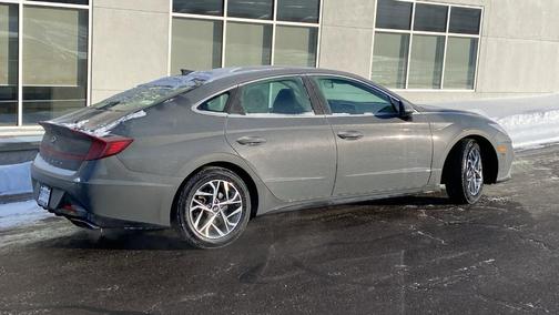 2023 Hyundai SONATA SEL