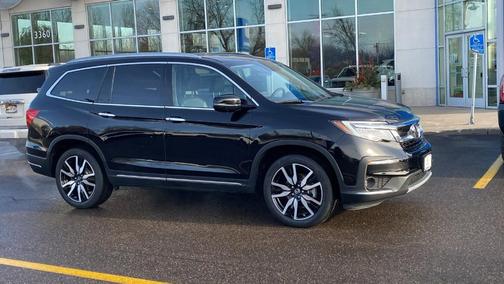 2022 Honda Pilot Touring 7-Passenger