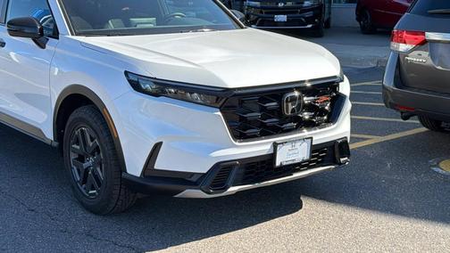 Platinum White 2026 Honda CR-V Hybrid TrailSport