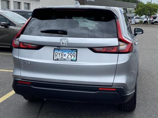 2025 Honda CR-V LX