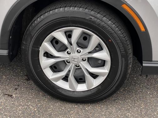 2025 Honda CR-V LX
