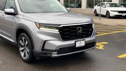 2025 Honda Pilot Elite