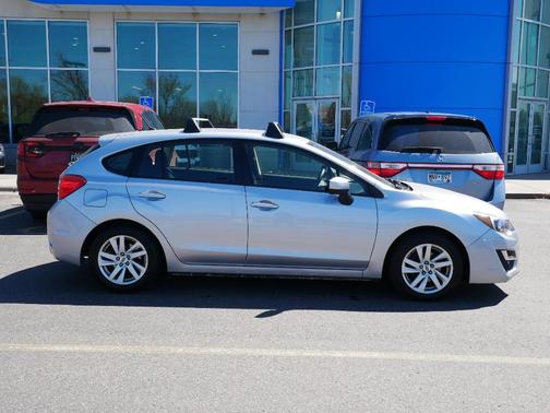 2015 Subaru Impreza 2.0i Premium