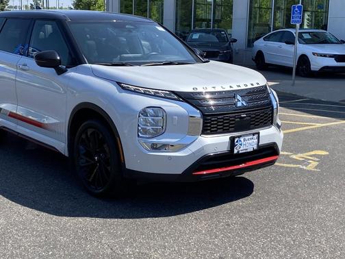 2023 Mitsubishi Outlander Ralliart