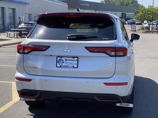 2023 Mitsubishi Outlander Ralliart