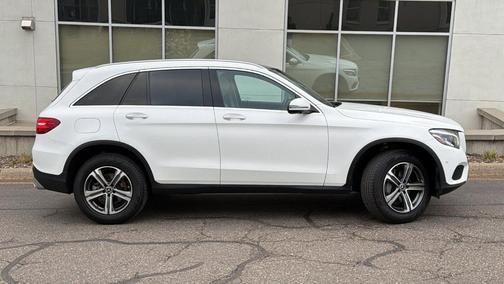 Polar White 2019 Mercedes-Benz GLC 300 Base 4MATIC