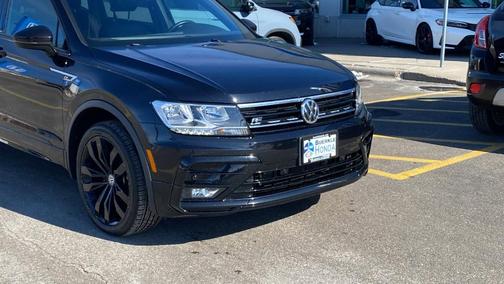 2021 Volkswagen Tiguan 2.0T SE R-Line Black