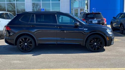 2021 Volkswagen Tiguan 2.0T SE R-Line Black