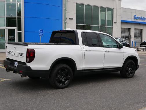 2025 Honda Ridgeline Black Edition
