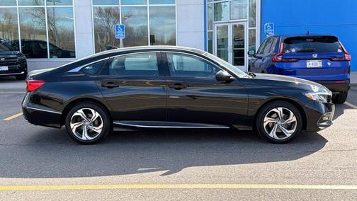 Crystal Black Pearl 2019 Honda Accord EX