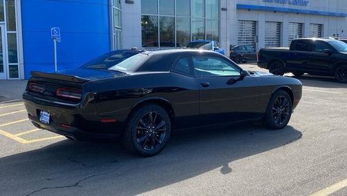 2022 Dodge Challenger SXT